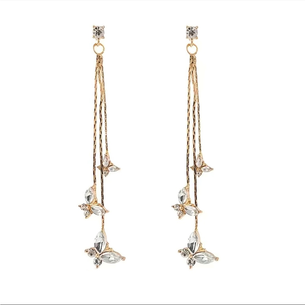 NWT Butterfly Dangle Earrings in Gold